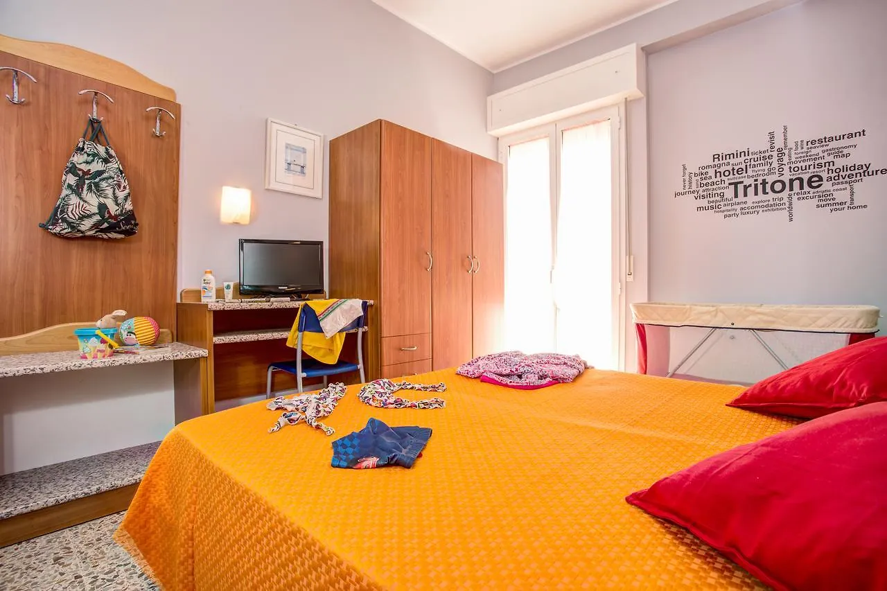 Hotel Tritone 里米尼